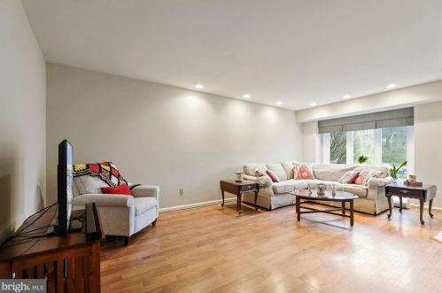 216 Northbrook Dr, Media PA 19063-5124 exterior