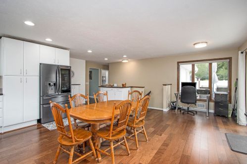 5163 Lewsinda Ave, Kalamazoo MI 49009-3823 exterior