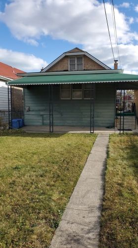 7624 Michigan Ave, Chicago IL 60628-6829 exterior