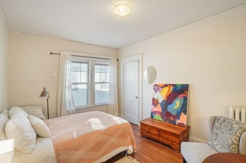 58 Dunster Rd, Boston MA 02467-2343 exterior