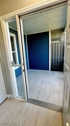 3379 Timberwood Cir, Naples FL 34105-5610 exterior