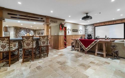 4968 Long Is Dr, Atlanta GA 30327-4904 exterior