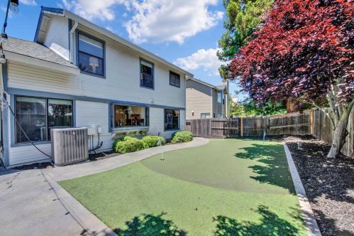 120 Hazelmere Dr, Folsom CA 95630-5522 exterior