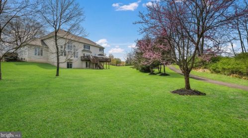 2706 Dillon Dr, Jamison PA 18929-1259 exterior