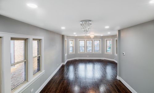 5505 Parkside Ave, Chicago IL  60638-2814 exterior