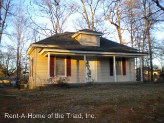 2504 Dulaire Rd, Greensboro NC  27407-5938 exterior