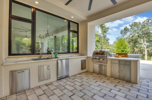 3840 Greenview Dr, Folsom CA  95762-5218 exterior