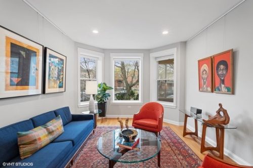 4425 Damen Ave, Chicago IL 60625-1701 exterior