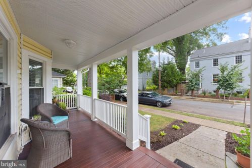 312 Raymond Ave, Alexandria VA 22301-1037 exterior