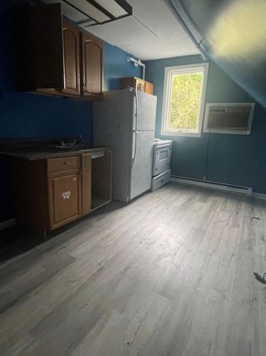 58 Hamlet Ave, Woonsocket RI  02895-4423 exterior