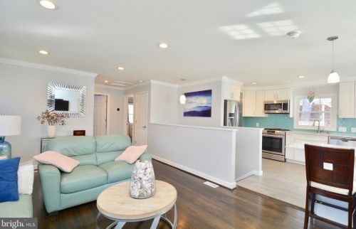 6119 Algona Ct, Alexandria VA 22310-3141 exterior