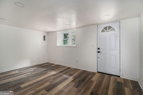 369 Adelle St, Atlanta GA  30315-6601 exterior