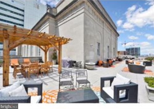 1600 Arch St, Philadelphia PA 19103-2028 exterior