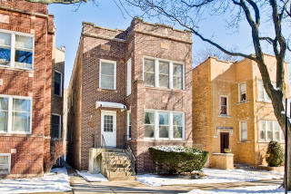 6937 Hamilton Ave, Chicago IL  60645-4856 exterior