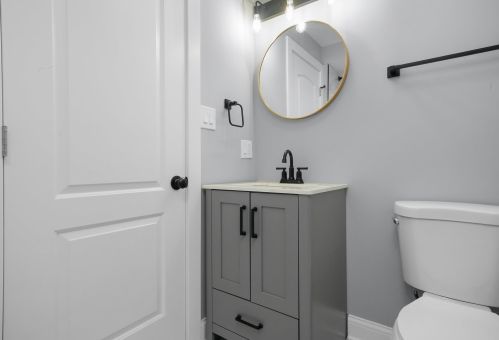 8951 Union Ave, Chicago IL  60620-2233 exterior