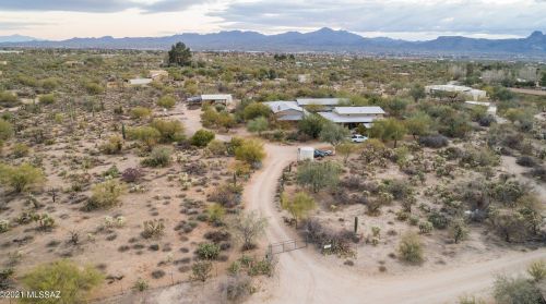 4901 Greenock Dr, Tucson, AZ 85742-9503