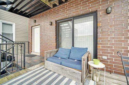 2536 Southport Ave, Chicago IL  60614-2136 exterior