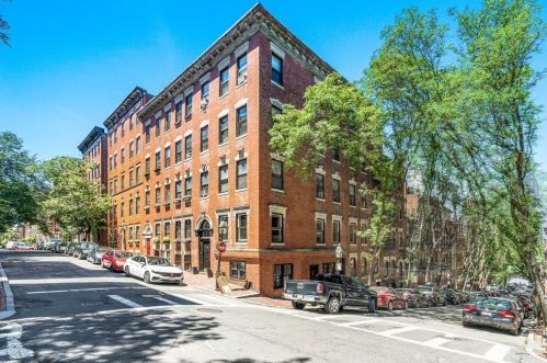 55 Garden St, Boston, MA