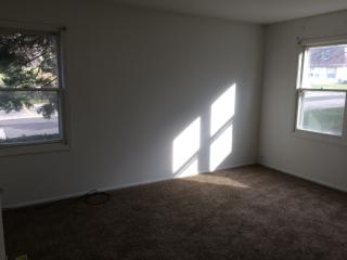 1794 Marquette Ln, Hoffman Estates IL  60169-6832 exterior