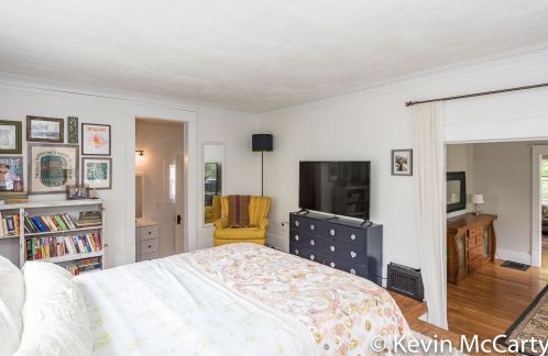 625 Giddings Ave, Grand Rapids MI 49506-3202 exterior