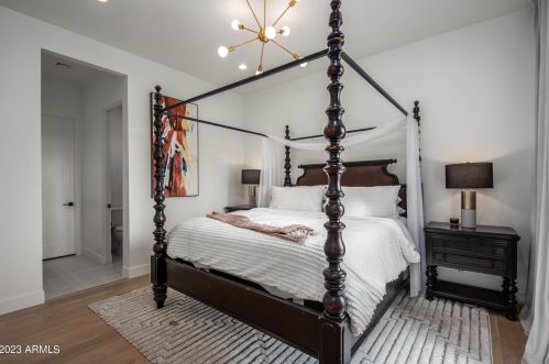 13218 17th Pl, Phoenix AZ  85022-5069 exterior