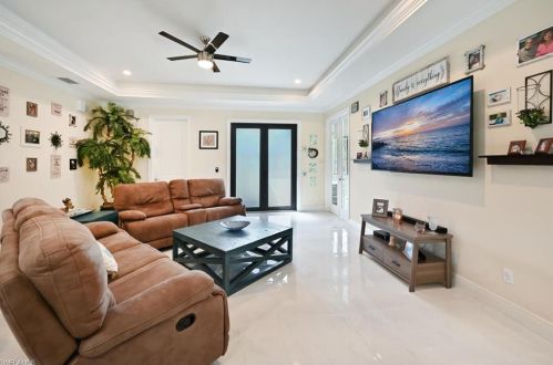 3841 10 Ave, Naples FL 34117-4979 exterior