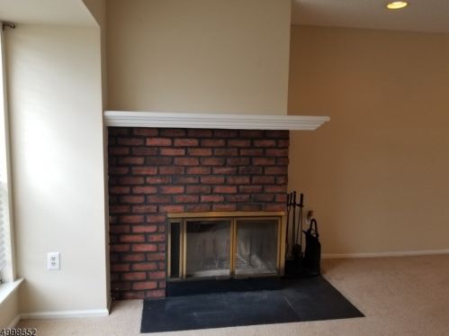 1504 Doolittle Dr, Bridgewater NJ  08807-7030 exterior