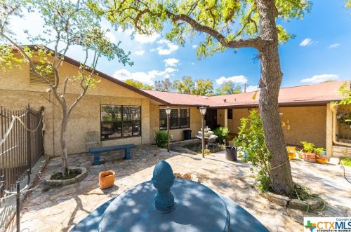 309 Rolling Oaks Ln, San Antonio TX 78253-5354 exterior