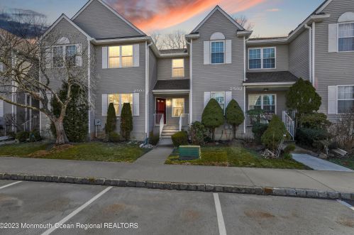 2503 Strawberry Patch Ct, East Freehold, NJ 07728-9140