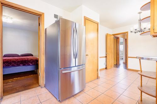 9008 Sacramento, Chicago IL 60805-1332 exterior