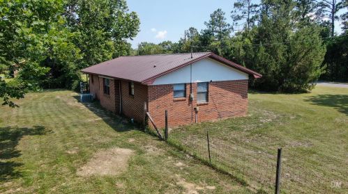 1737 County Hwy 183, Defuniak Springs FL 32433-4359 exterior