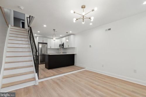 1315 17th St, Philadelphia PA  19121-5041 exterior