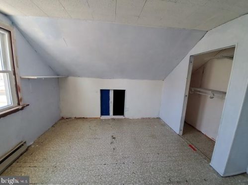 15 Sta Ave, Somerdale NJ 08083-1329 exterior