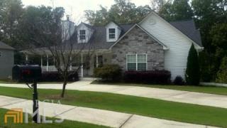 3564 Phoenix Cove Dr, Gainesville, GA 30506-4669
