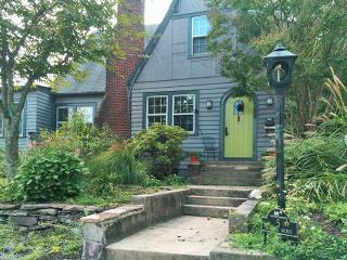 5 Hickory Ave, Silver Spring MD  20912-4621 exterior