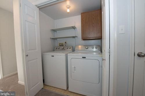 50 Woodside Rd, Ardmore PA 19003-1437 exterior