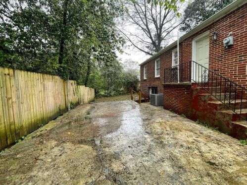 1331 Eason St, Atlanta GA  30314-2455 exterior