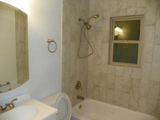 2121 Perryton Dr, Dallas TX  75224-3032 exterior