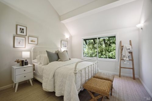 332 Panoramic Hwy, Mill Valley CA 94941-5087 exterior