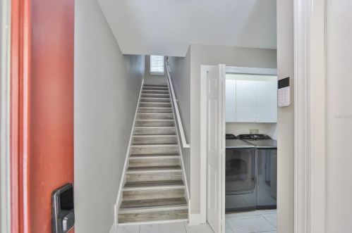 3334 Las Campos Pl, Tampa FL  33611-2967 exterior