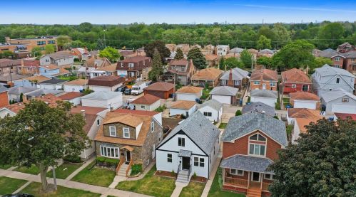 4523 New England Ave, Chicago IL  60706-4827 exterior