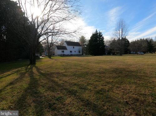 2817 Fennel Rd, Edgewater MD 21037-1143 exterior