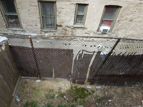 1551 Bruckner Blvd, Bronx NY 10472-6408 exterior