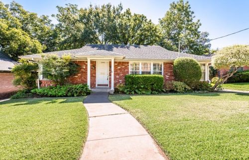 6968 Bob O Link Dr, Dallas TX  75214-3236 exterior