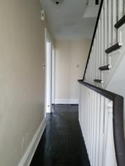 42 Sharpnack St, Philadelphia PA  19119-2235 exterior