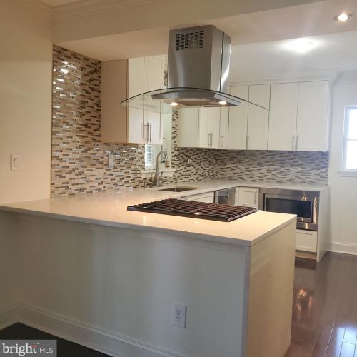 308 Quackenbos St, Washington DC  20011-1654 exterior