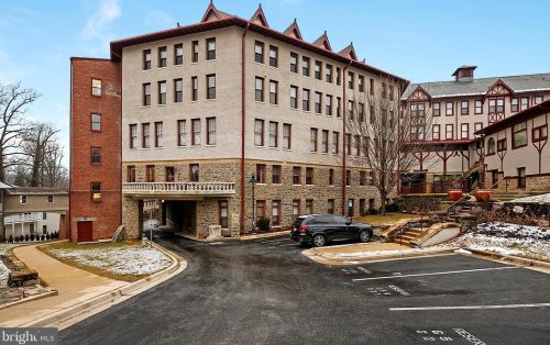 9610 Dewitt Dr, Silver Spring, MD 20910-7110