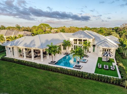 185 Cajeput Dr, Naples FL 34108-2611 exterior