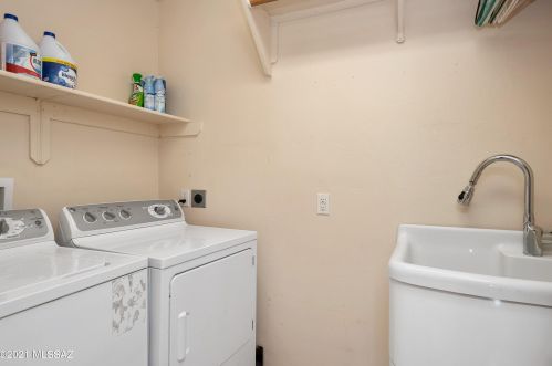 10635 Pinal Vis, Tucson AZ  85730-1539 exterior