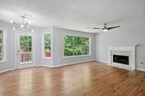 7250 Wheeler Ct, Lithonia GA  30058-9043 exterior